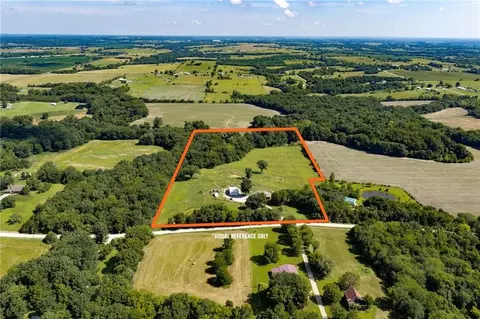 21734 Loring Rd, Linwood, KS 66052