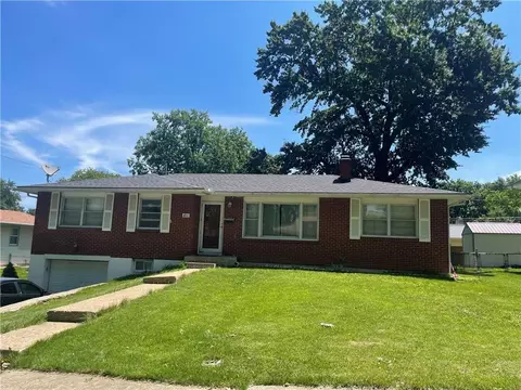 1601 N 81st Ter, Kansas City, KS 66112