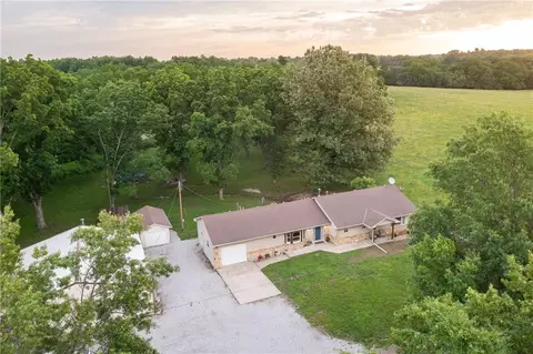 2354 NW County Rd 1502 Rd, Butler, MO 64730