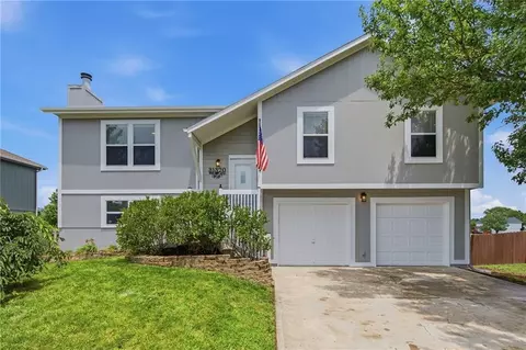 31320 W 172nd Ter, Gardner, KS 66030