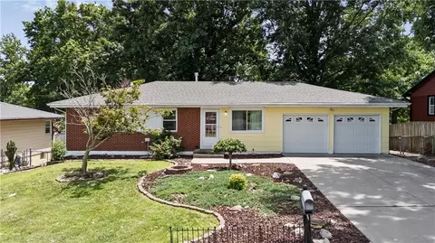 5013 NE 58th St, Kansas City, MO 64119