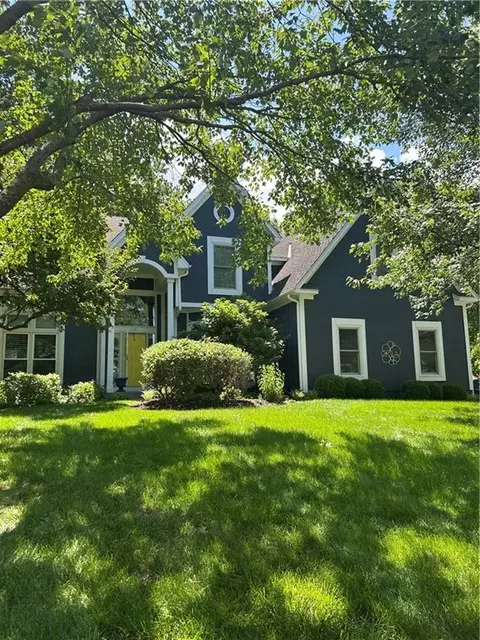 13117 El Monte St, Leawood, KS 66209