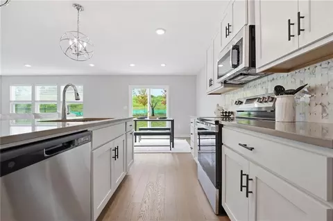 Kitchen - 707 Glenn Cir, Raymore, MO 64083 photo 1 of 1