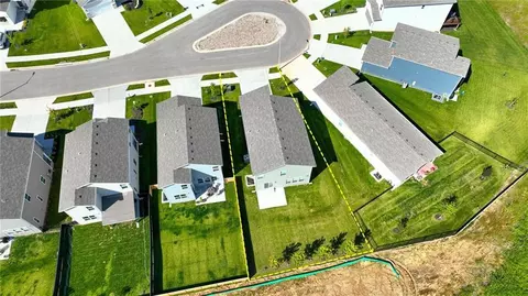 View/Area - 707 Glenn Cir, Raymore, MO 64083 photo 3 of 13