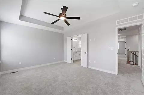 Bedroom - 707 Glenn Cir, Raymore, MO 64083 photo 6 of 10