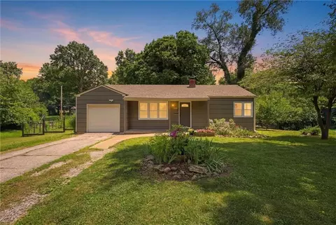 11605 Belmont Ave, Kansas City, MO 64134