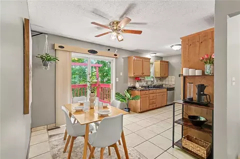 Dining - 16415 E 4th St, Independence, MO 64056 photo 2 of 2