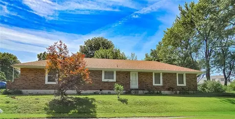1500 N Aztec Ave, Independence, MO 64056