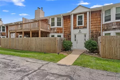 8337 Lowell Ave #1, Overland Park, KS 66212