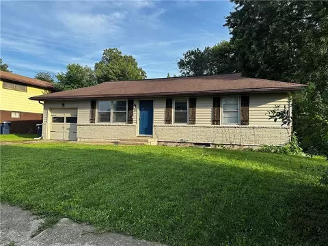 5011 NE 44th Ter, Kansas City, MO 64117