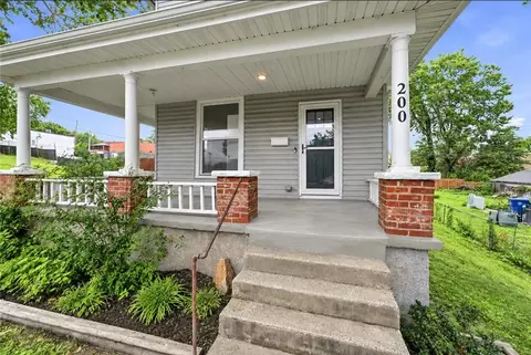 200 N 16th St, Kansas City, KS 66102