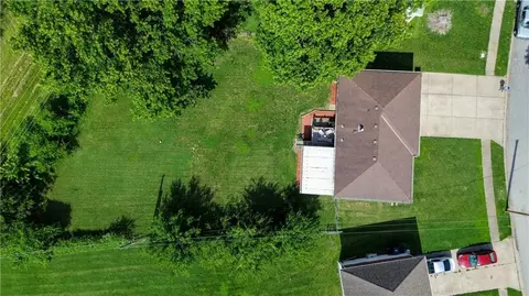 View/Area - 15408 E 42nd Pl, Independence, MO 64055 photo 3 of 3