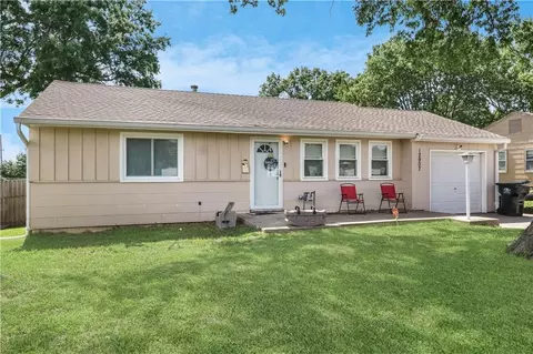 12907 E Mccoy St, Independence, MO 64055