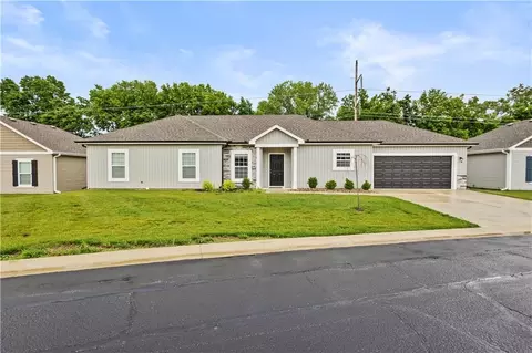 12347 N Shannon Ave, Kansas City, MO 64163