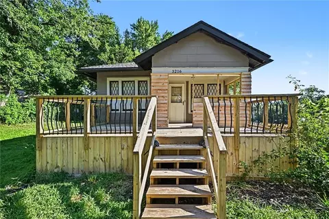 3216 E 21st St, Kansas City, MO 64127