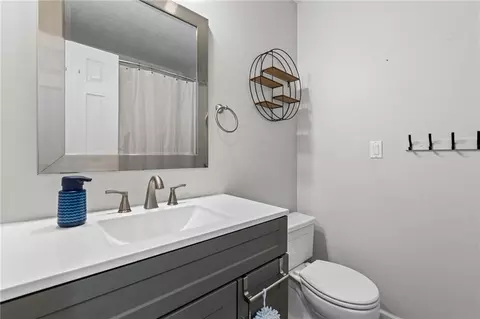 Bath - 609 Loran Ln, Raymore, MO 64083 photo 1 of 3
