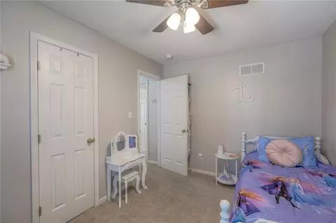 Bedroom - 18909 E 12th Ter, Independence, MO 64057 photo 3 of 4