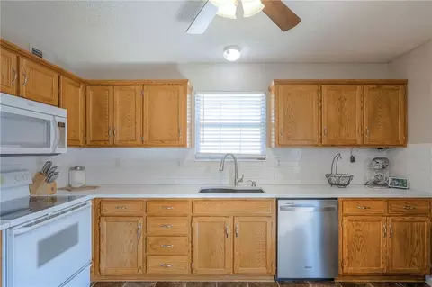 Kitchen - 18909 E 12th Ter, Independence, MO 64057 photo 3 of 3