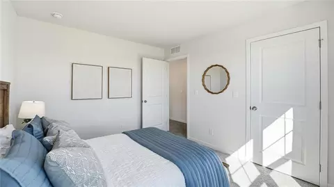 Bedroom - 721 Solstice Cir, Belton, MO 64012 photo 2 of 8