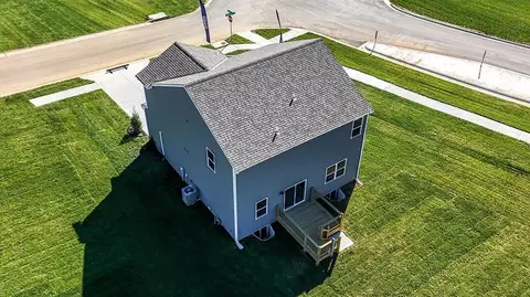 View/Area - 721 Solstice Cir, Belton, MO 64012 photo 4 of 6