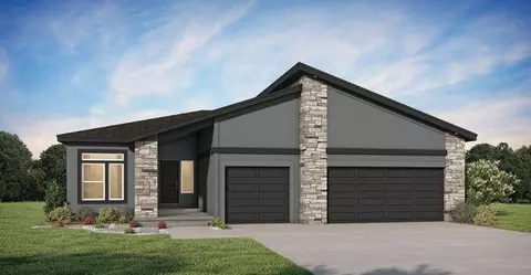 16616 Lawson St, Olathe, KS 66062
