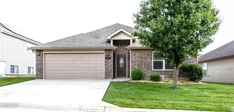 1209 Aubreis Way, Warrensburg, MO 64093
