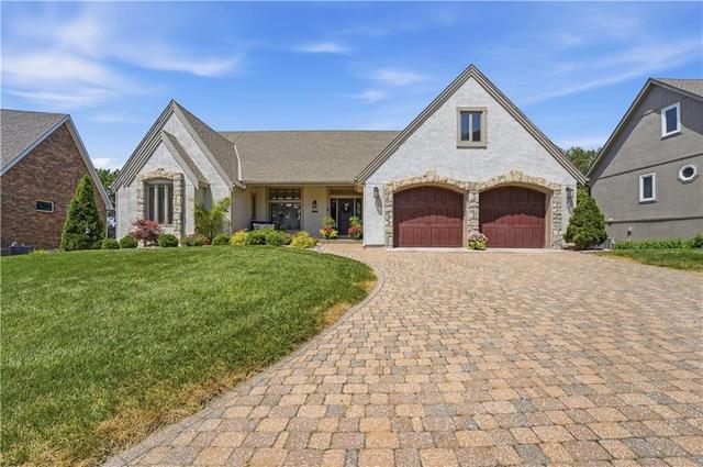 414 Seaside Sparrow St, Lees Summit, MO 64082