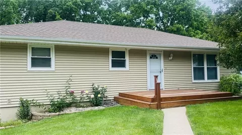 3122 N 36th Ter, Saint Joseph, MO 64506