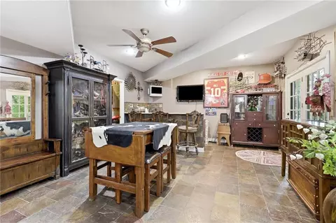Entry Way - 23536 W 73rd Ter, Shawnee, KS 66227 photo 3 of 3