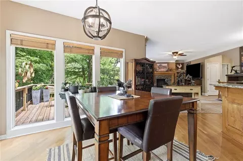 Dining - 23536 W 73rd Ter, Shawnee, KS 66227 photo 1 of 3