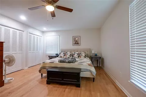 Bedroom - 3916 S Grant Ave, Independence, MO 64055 photo 3 of 12