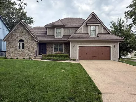12702 W 120th St, Overland Park, KS 66213