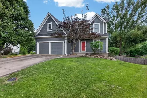 15570 S Alden St, Olathe, KS 66062