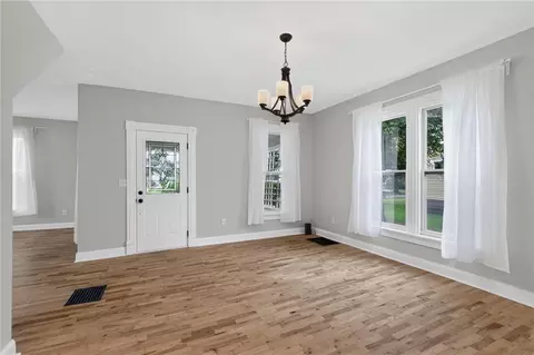 Living - 721 W 4th St, Cameron, MO 64429 photo 1 of 5