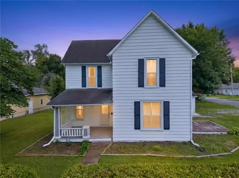 Exterior - 721 W 4th St, Cameron, MO 64429 photo 5 of 5
