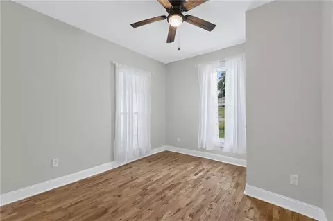 Bedroom - 721 W 4th St, Cameron, MO 64429 photo 1 of 7
