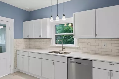 Kitchen - 721 W 4th St, Cameron, MO 64429 photo 2 of 2