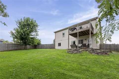 Exterior - 115 E Maple St, Lone Jack, MO 64070 photo 2 of 2
