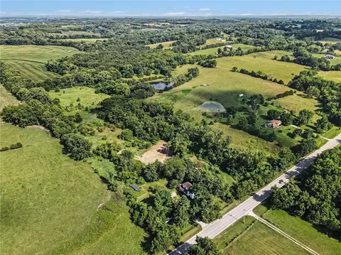 View/Area - 321 N Buckner Tarsney Rd, Buckner, MO 64016 photo 2 of 5