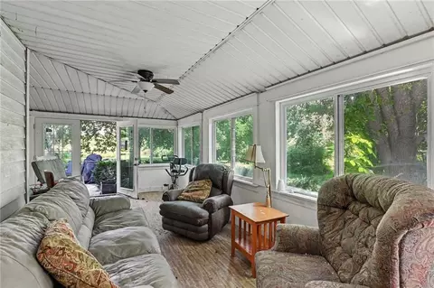 Exterior - 321 N Buckner Tarsney Rd, Buckner, MO 64016 photo 7 of 12