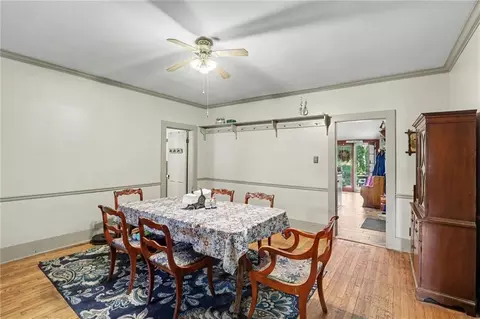 Dining - 321 N Buckner Tarsney Rd, Buckner, MO 64016 photo 3 of 3