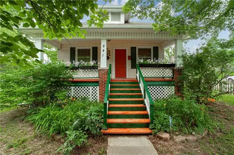 841 S Leslie Ave, Independence, MO 64050