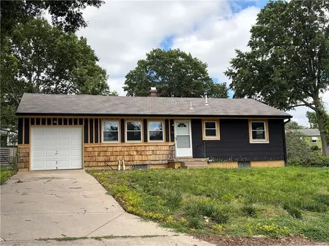 12808 E Bowen St, Independence, MO 64055