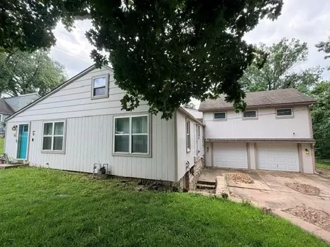 5619 Farrow Ave, Kansas City, KS 66104
