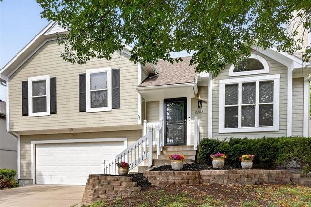 16282 S Sunset St, Olathe, KS 66062