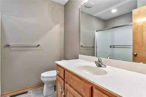 Bath - 2715 Stratton Dr, Eudora, KS 66025 photo 1 of 4