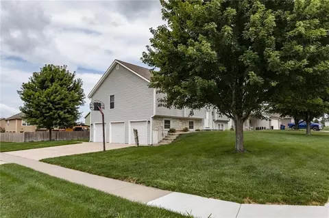 Exterior - 2715 Stratton Dr, Eudora, KS 66025 photo 5 of 5