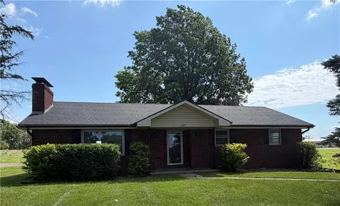 1305 S Us 71 Hwy, Savannah, MO 64485
