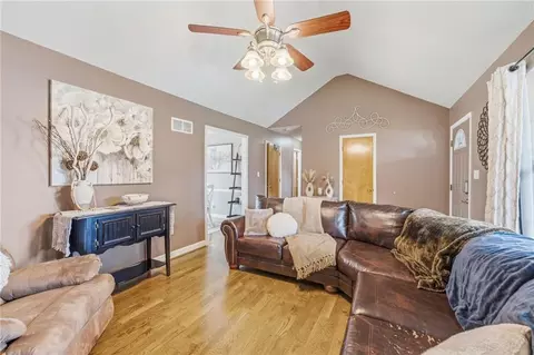 Entry Way - 404 SE Onyx Dr, Lees Summit, MO 64063 photo 1 of 1