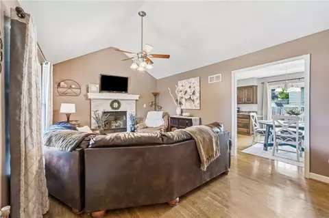 Other - 404 SE Onyx Dr, Lees Summit, MO 64063 photo 1 of 6